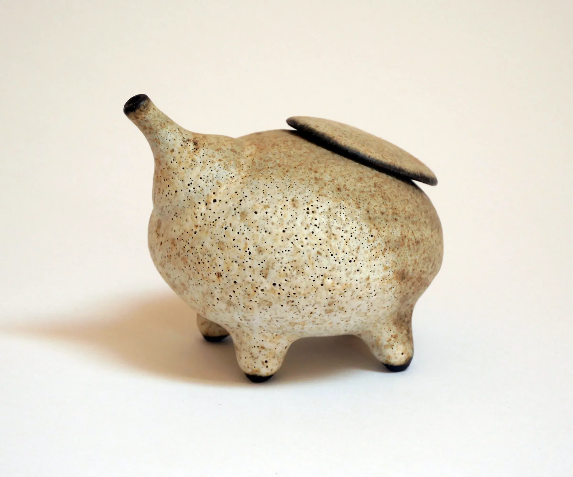 Mouse Teapot, T.L. Cheung