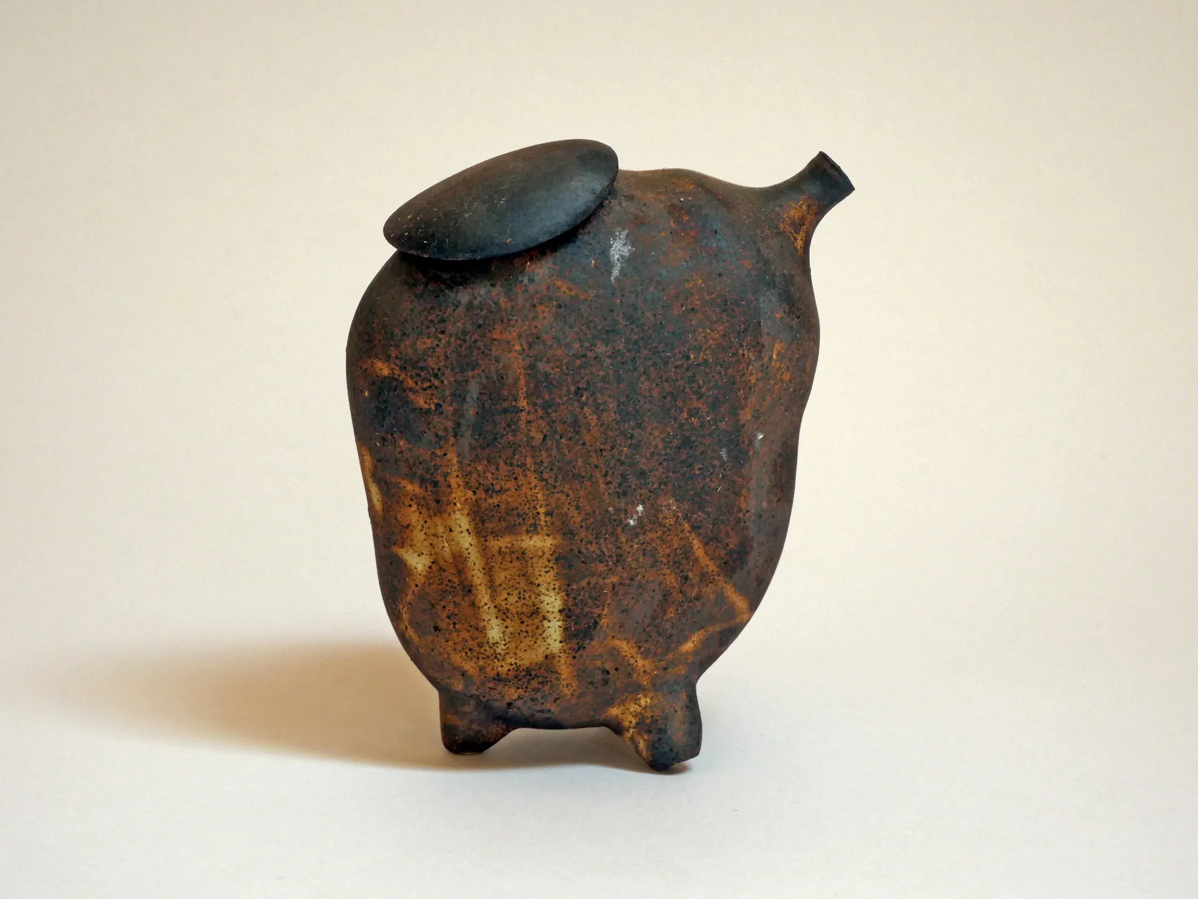 Rhino Teapot, T.L. Cheung